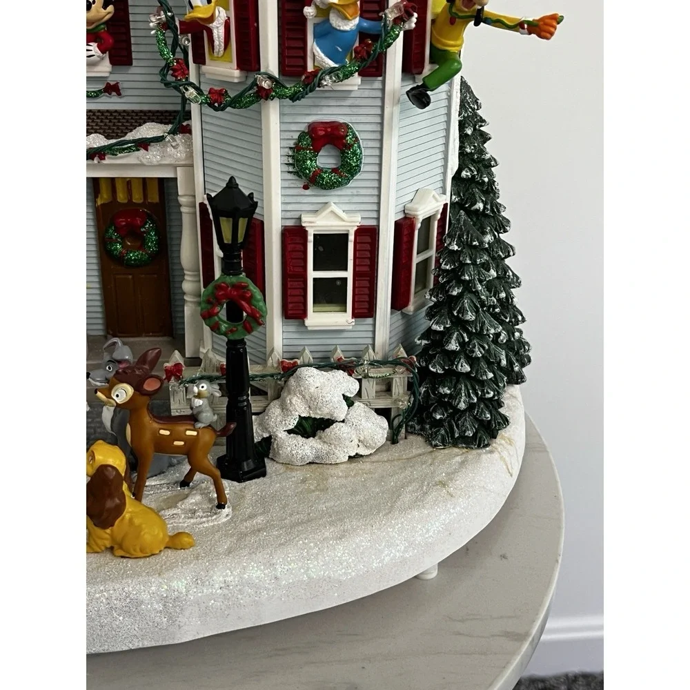 Disney Christmas Village‎ Animated Holiday House Lights Music Mickey And Friends